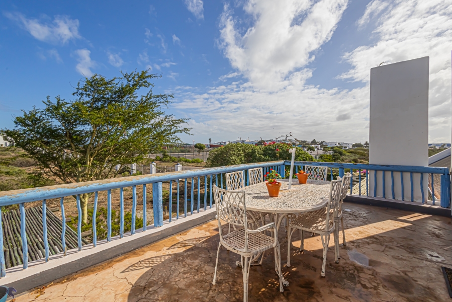 4 Bedroom Property for Sale in Blue Lagoon Western Cape